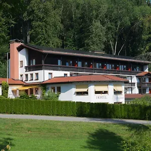 St. Ulrich Hotel